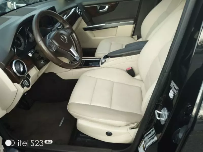 Mercedes-Benz GLK 350   - 2014