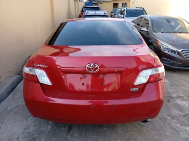 Toyota Camry   - 2008