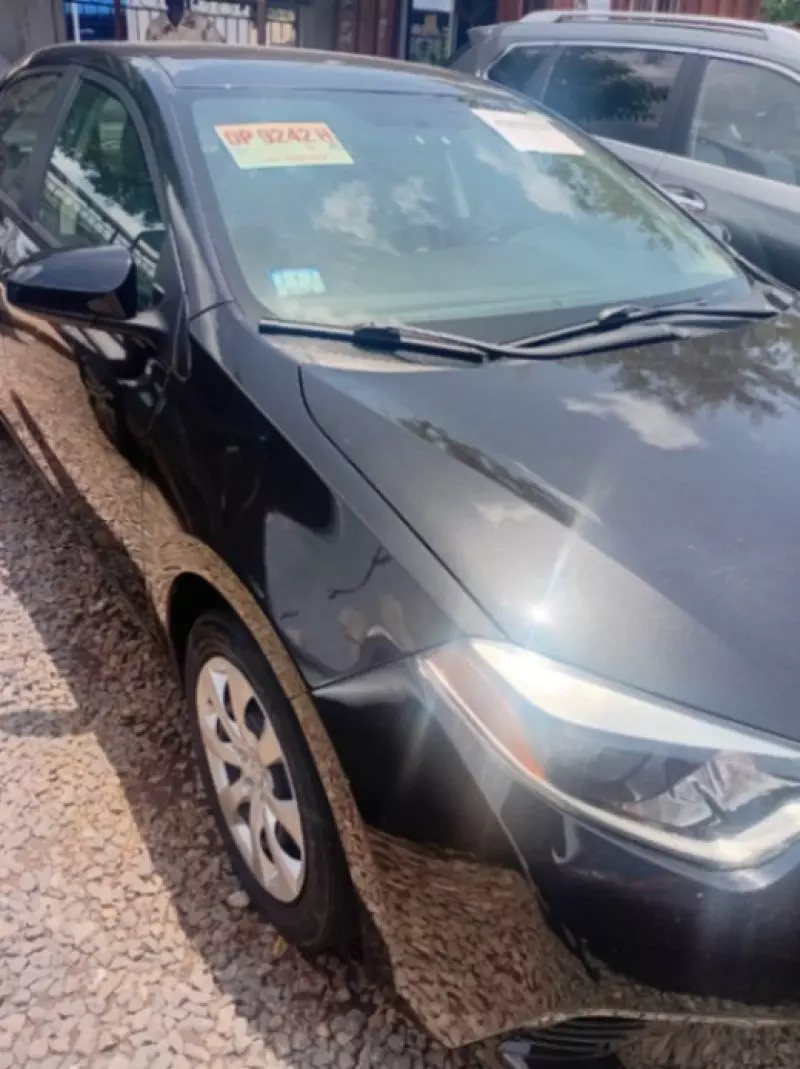 Toyota Corolla   - 2016