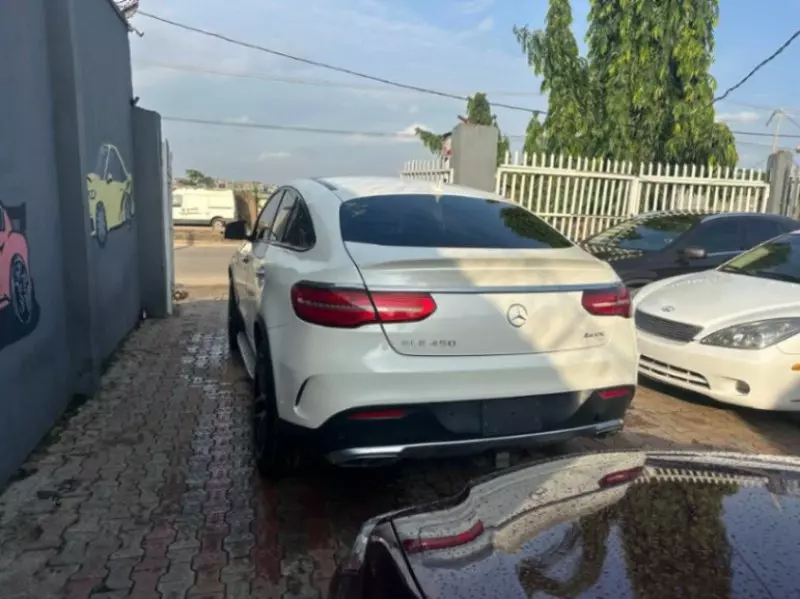 Mercedes-Benz GLE 450   - 2016