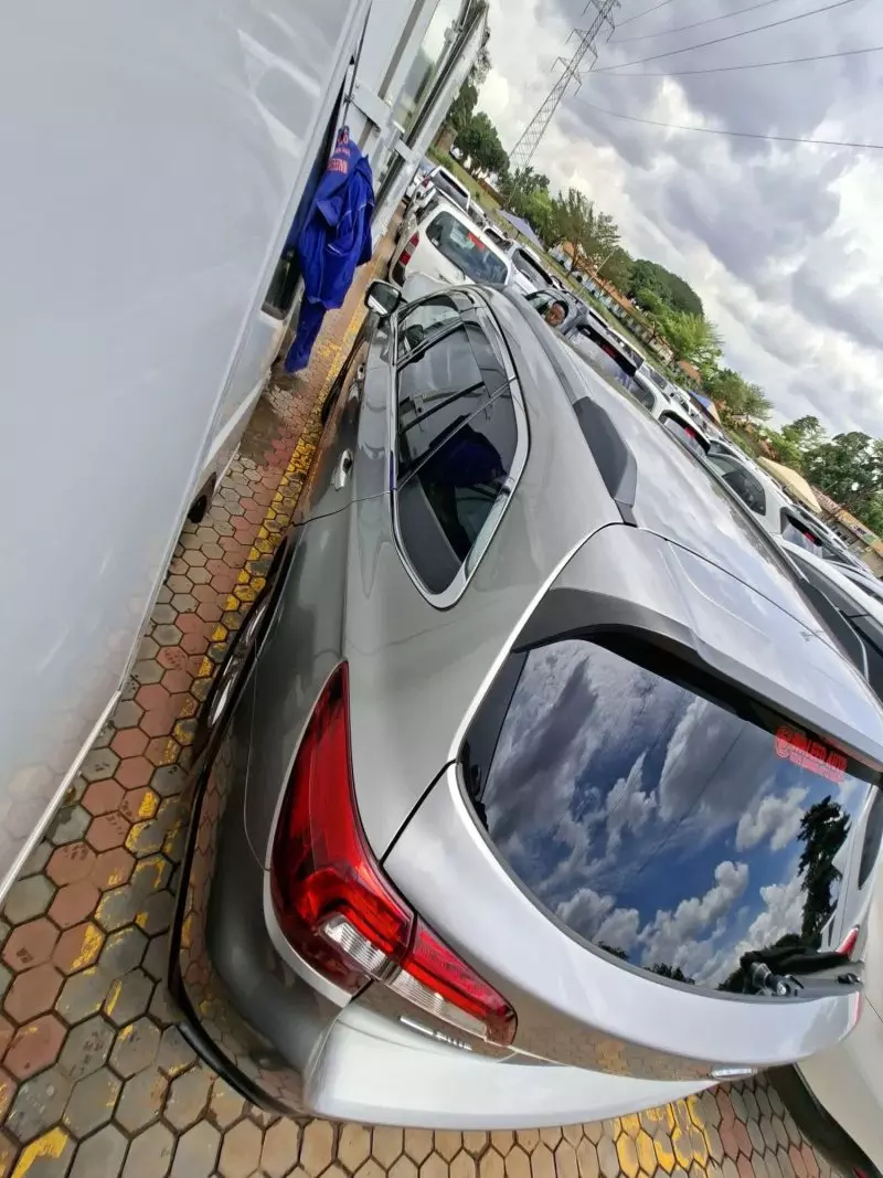 Subaru Outback   - 2016