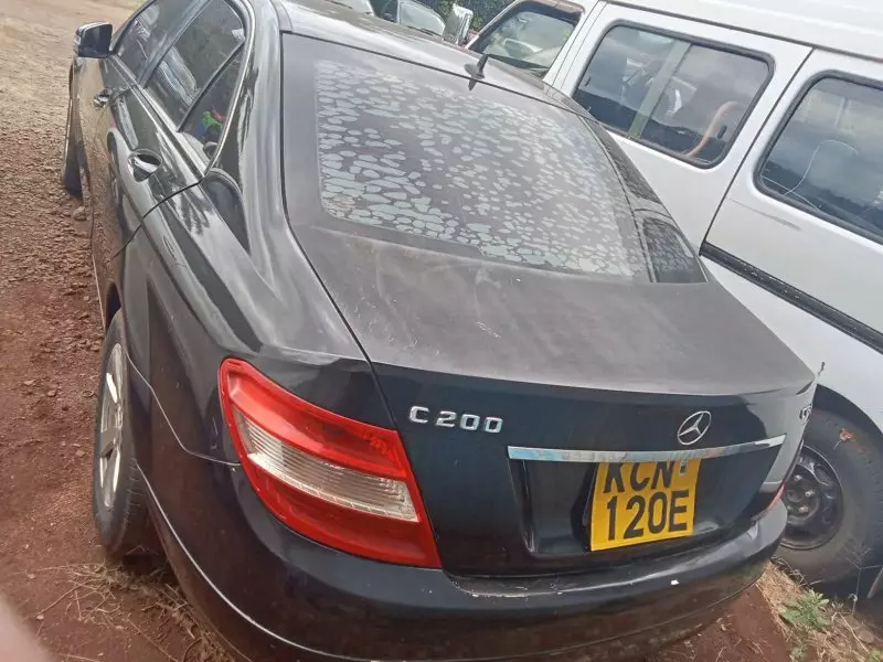 Mercedes-Benz C 200 - 2010