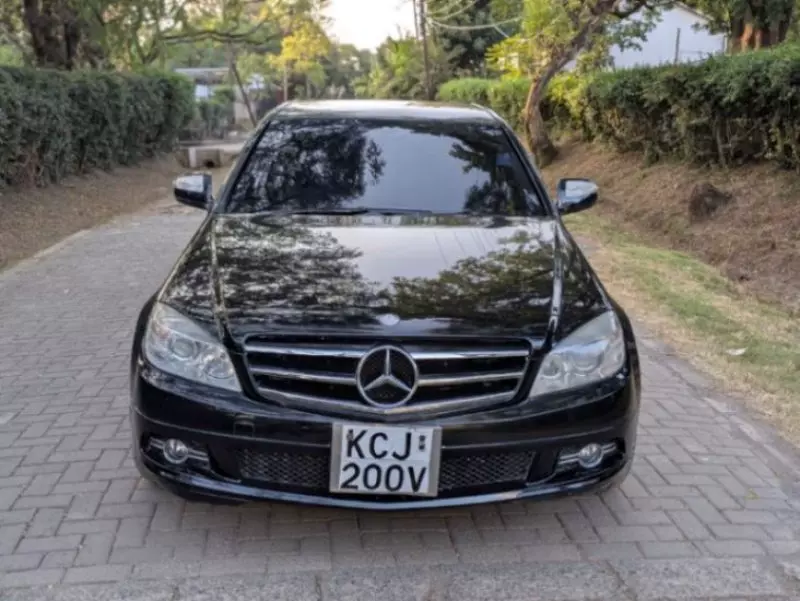 Mercedes-Benz C 200