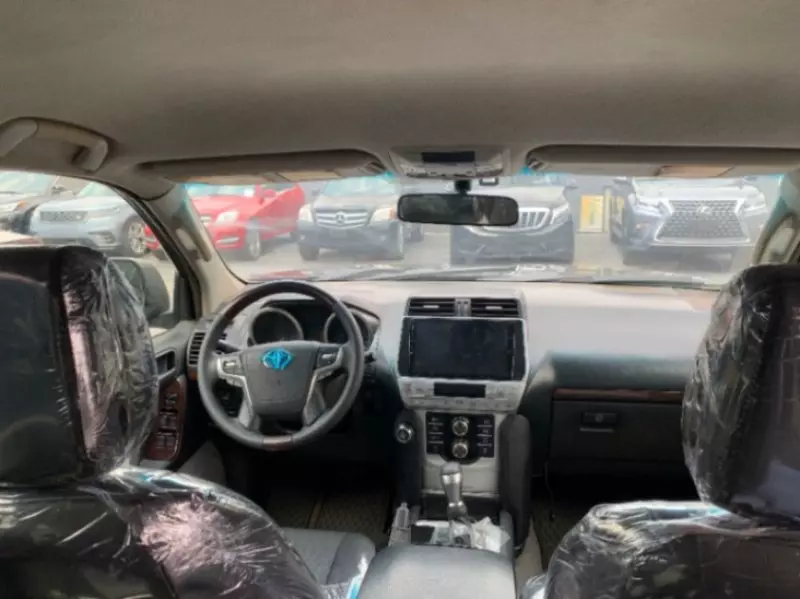 Toyota Land Cruiser Prado TX L   - 2011