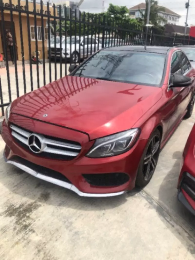 Mercedes-Benz C 300   - 2016