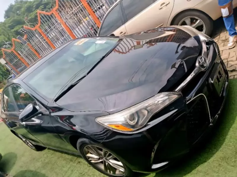 Toyota Camry   - 2017