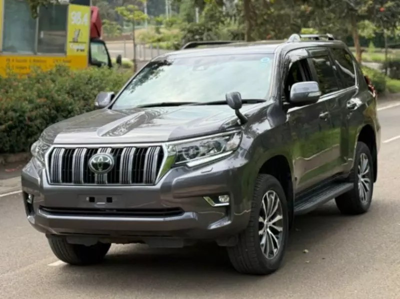 Toyota Landcruiser Prado   - 2019