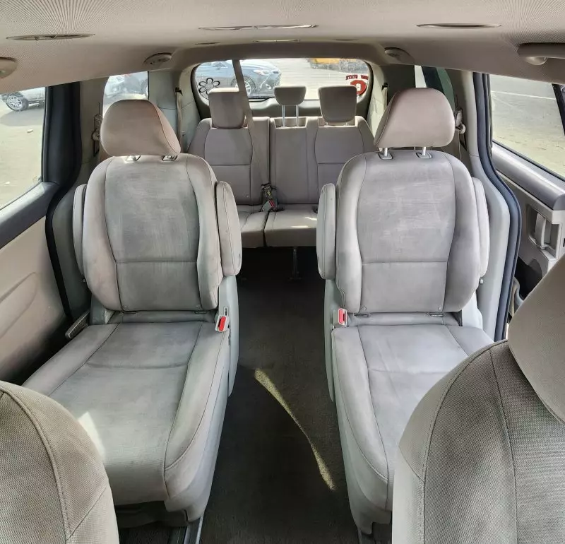 KIA Sedona   - 2015
