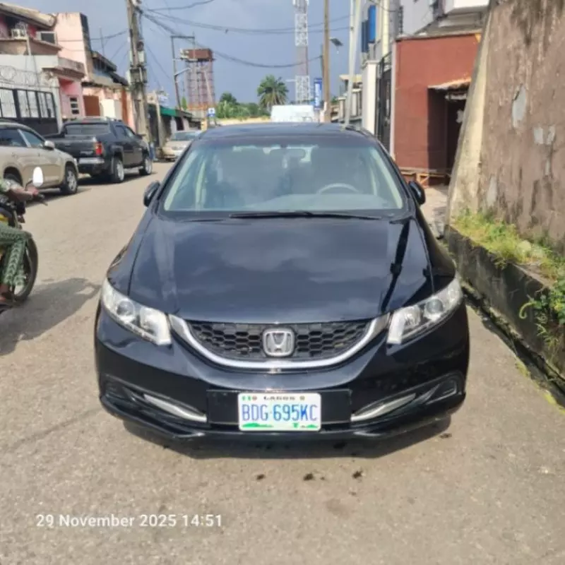 Honda Civic   - 2013