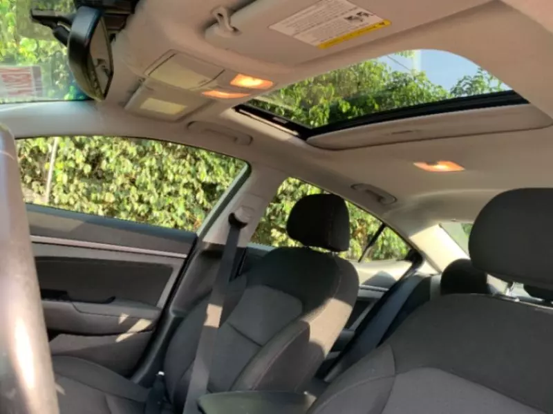 Hyundai Elantra   - 2017