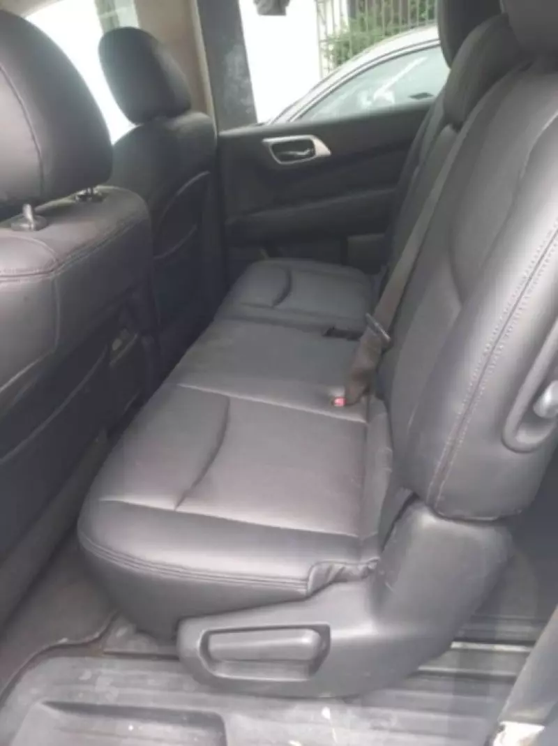 Nissan Pathfinder   - 2015
