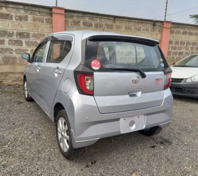 Daihatsu Mira    - 2018