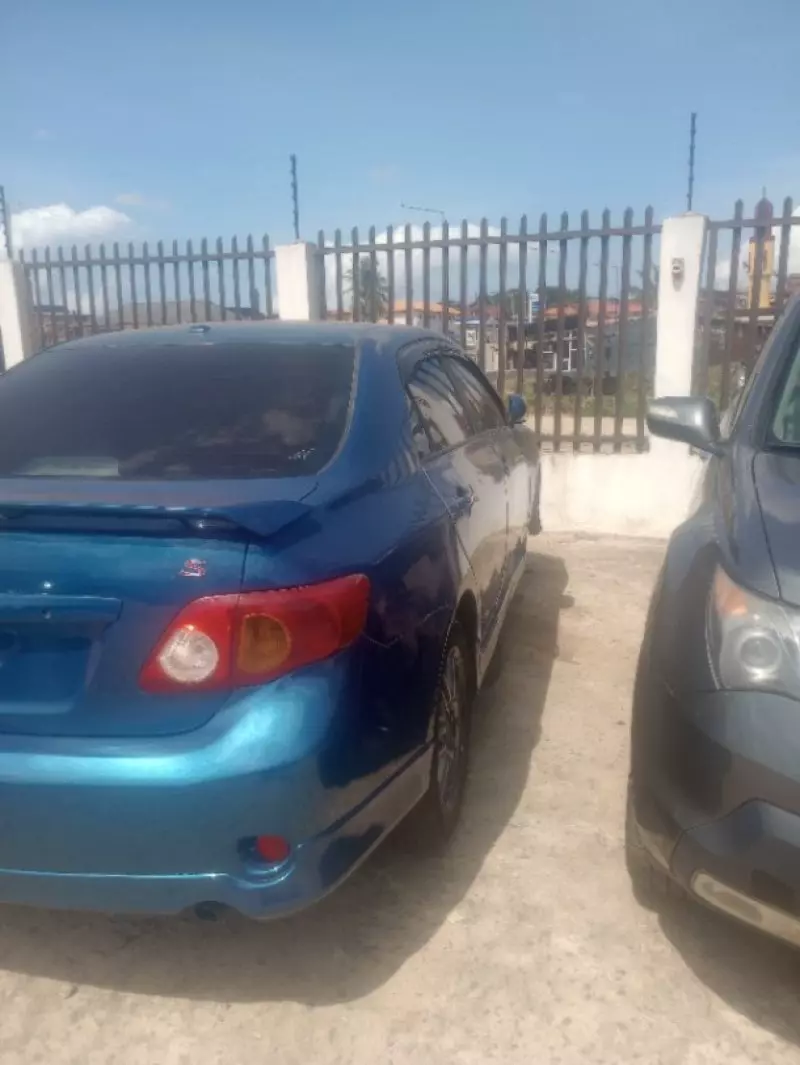 Toyota corolla   - 2007