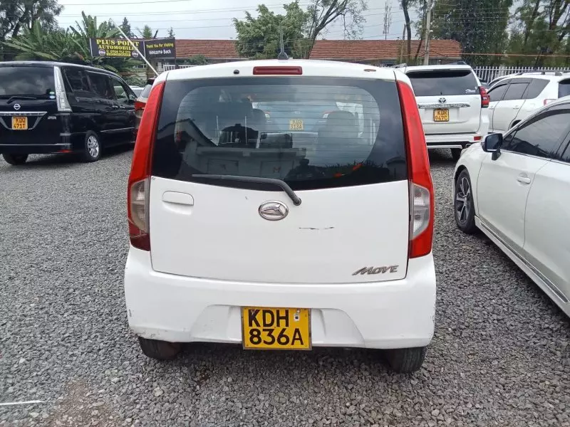 Daihatsu Move   - 2015