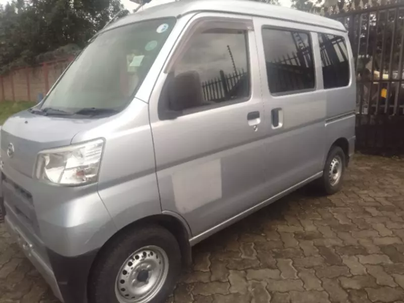 Daihatsu Hijet   - 2018
