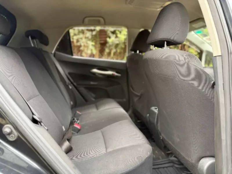 Toyota Auris   - 2010