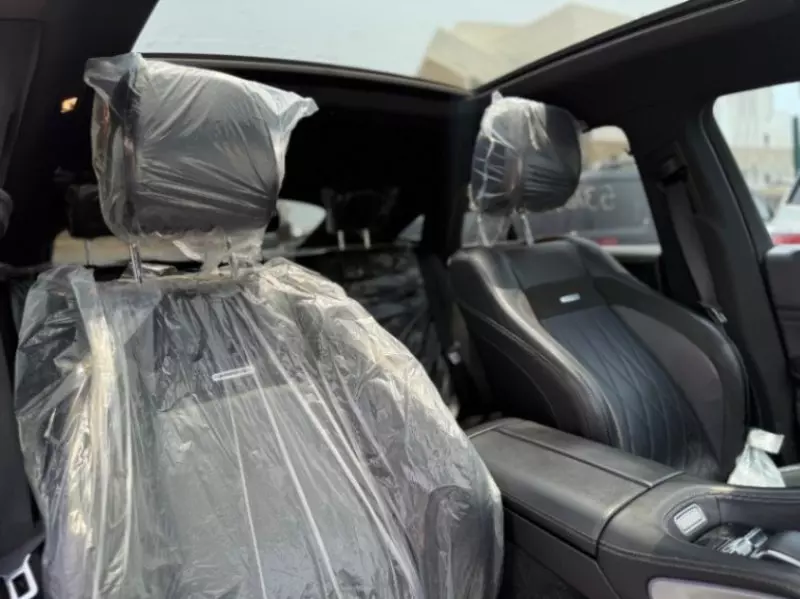 Mercedes-Benz GLE-Class   - 2021