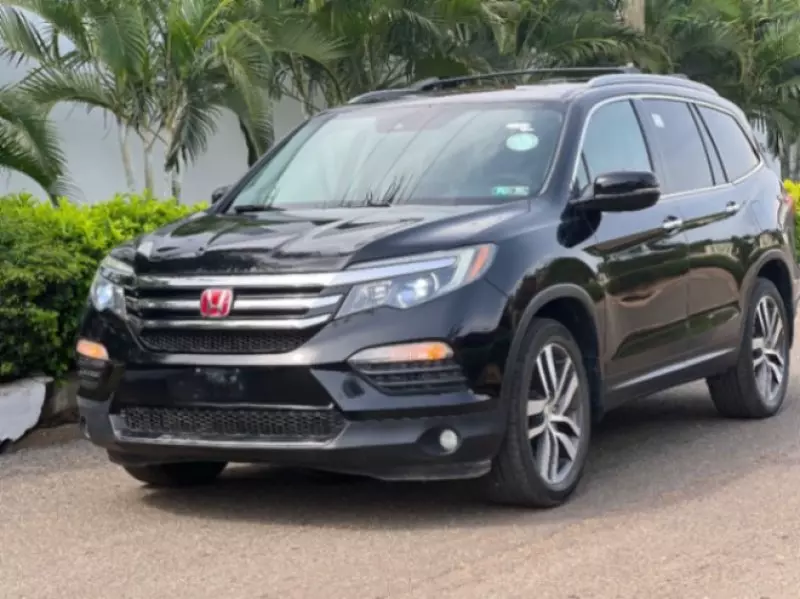 Honda Pilot   - 2016