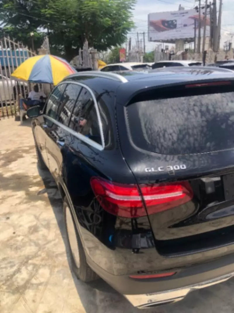 Mercedes-Benz GLC-Class   - 2017