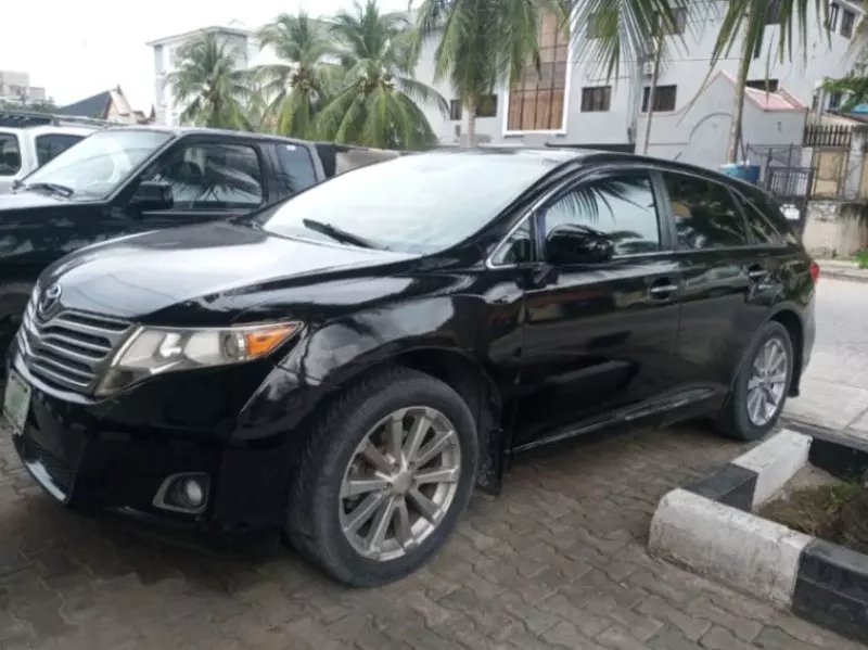 Toyota Venza   - 2013