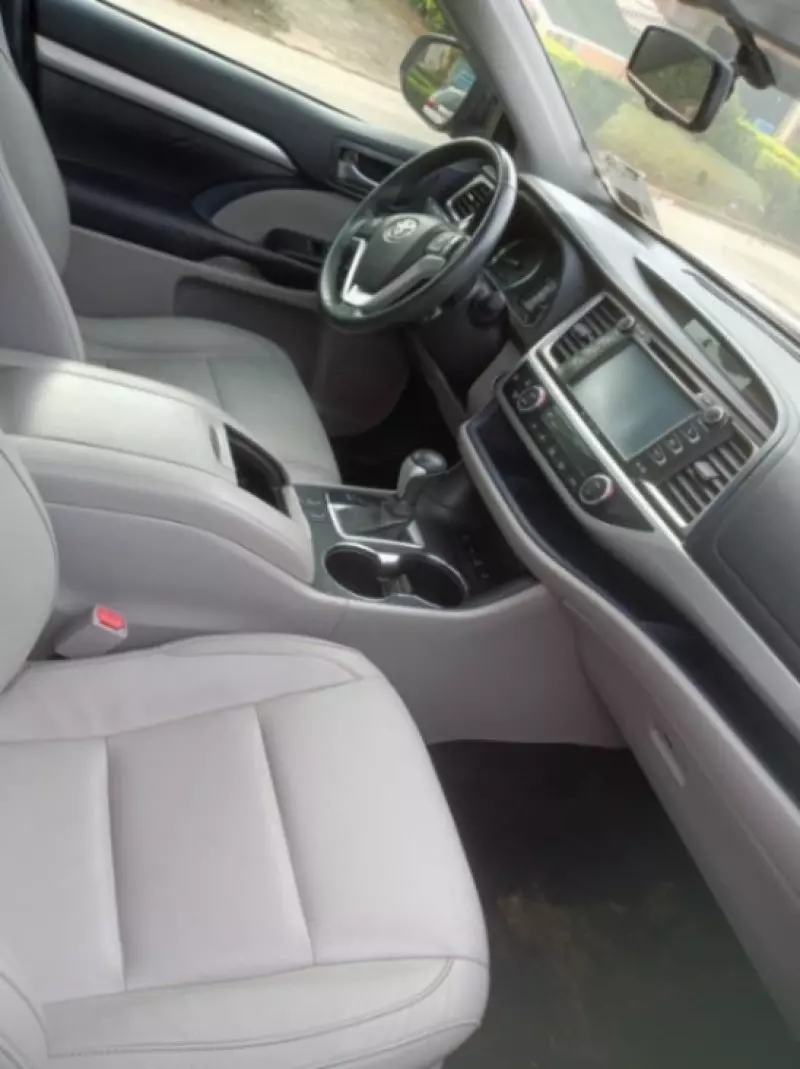 Toyota Highlander - 2016