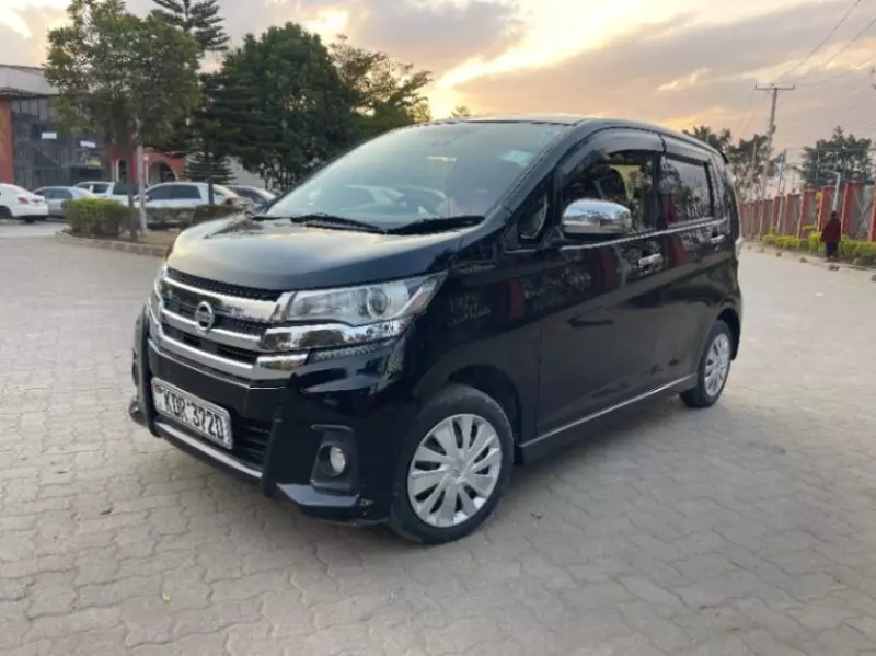 Nissan Dayz   - 2018