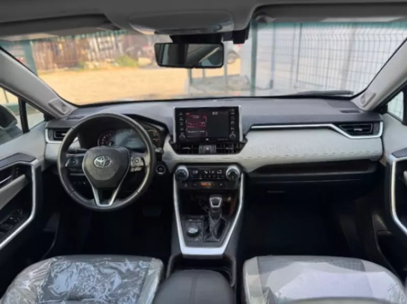 Toyota Rav4   - 2019