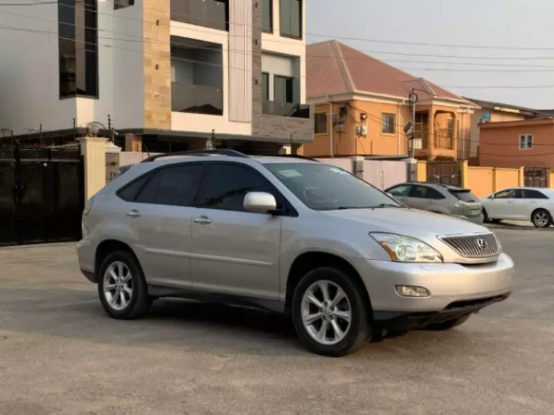 Lexus RX 350   - 2010