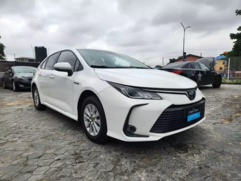 Toyota Corolla   - 2019