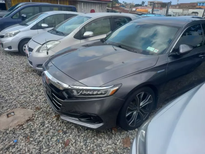Honda Accord   - 2021