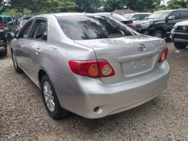Toyota Corolla   - 2008