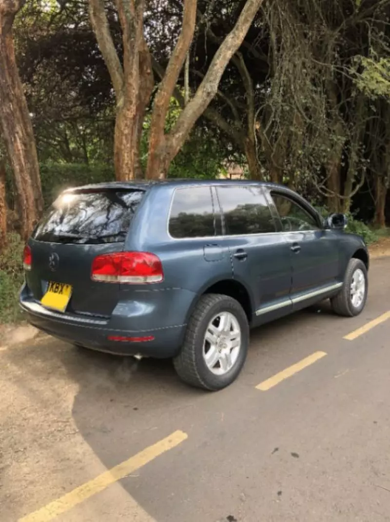 Volkswagen Touareg   - 2006