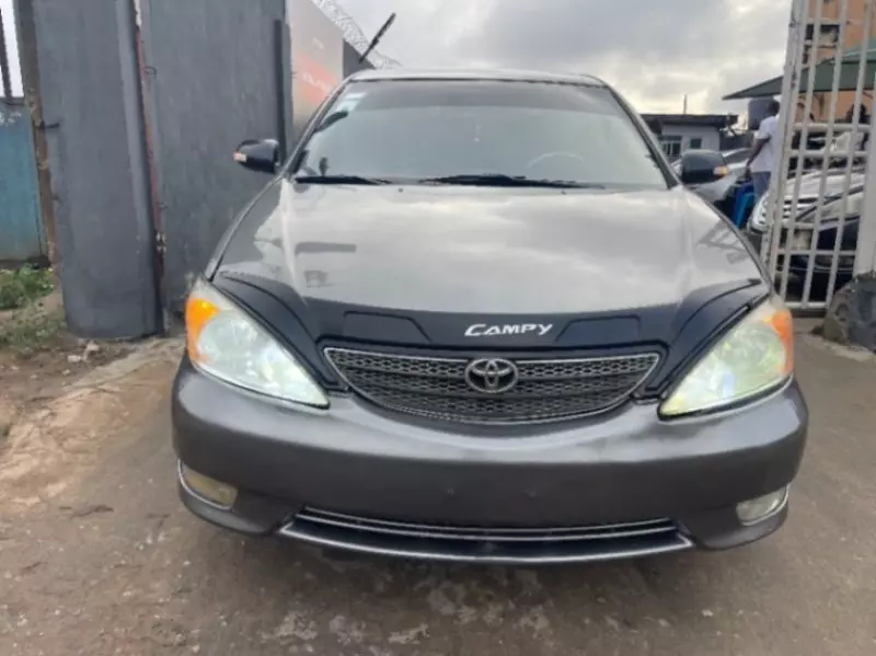 Toyota camry   - 2004