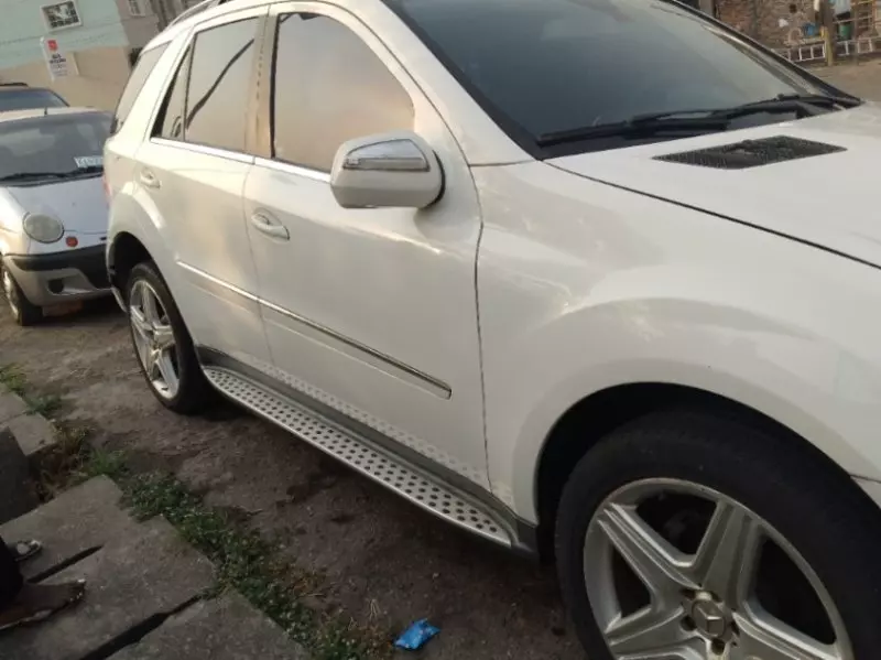 Mercedes-Benz ML 350   - 2009
