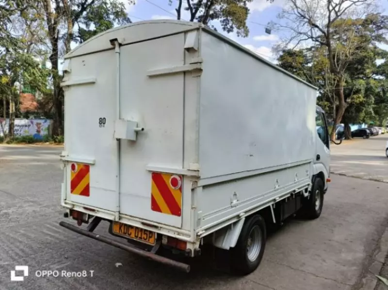 Toyota Dyna   - 2014