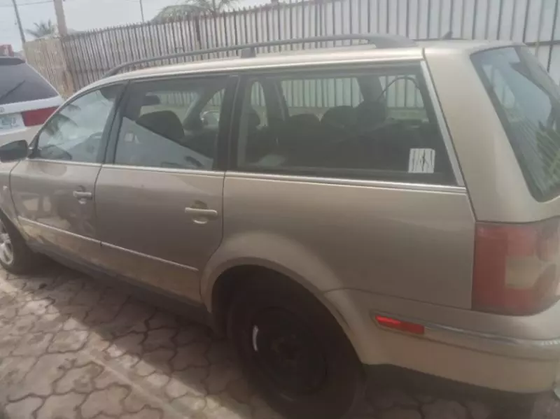 VOLKSWAGEN Tiguan allspace   - 2002