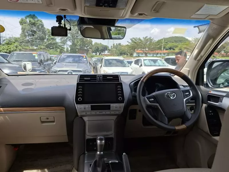 Toyota Landcruiser prado TX.L - 2023