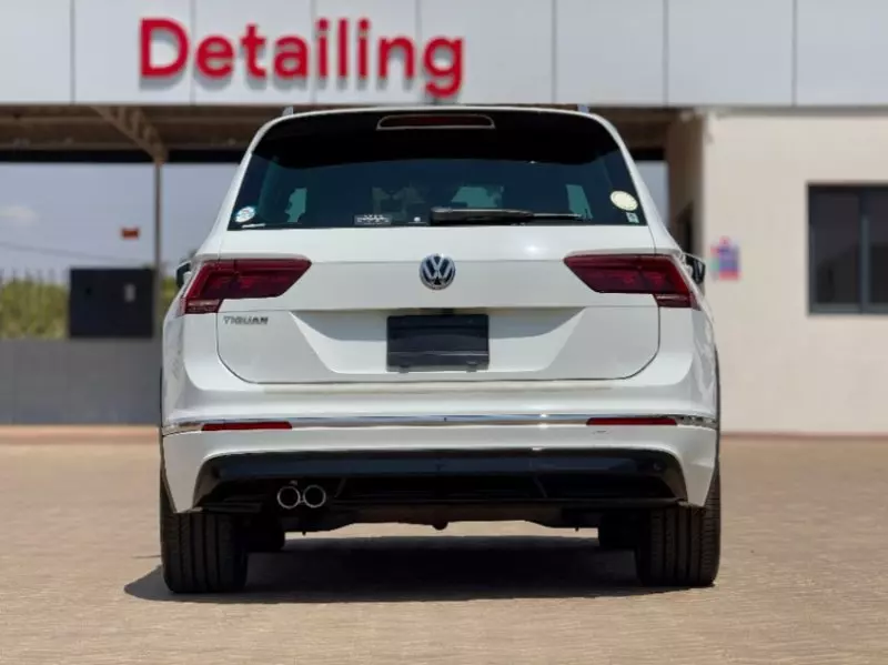 Volkswagen Tiguan   - 2018