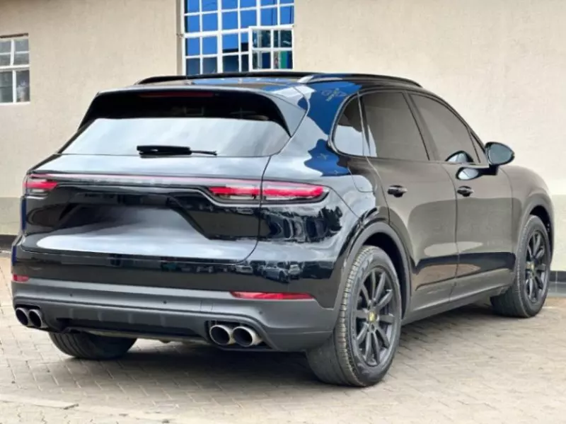 PORSCHE Cayenne   - 2019