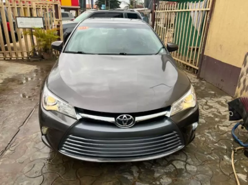 Toyota Camry   - 2015
