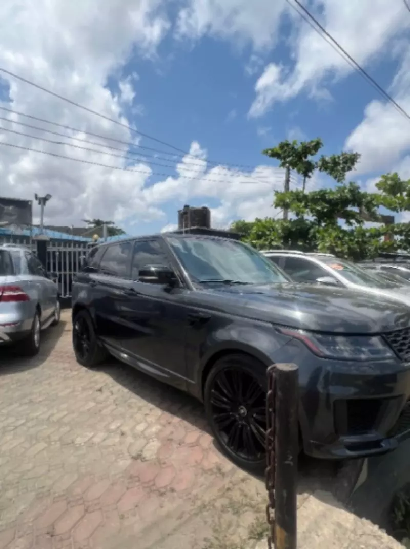 Land Rover Range Rover Sport   - 2018