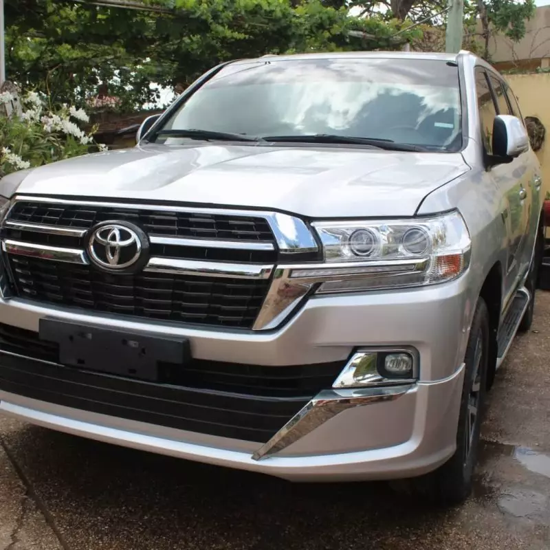 Toyota Landcruiser Vx V8    - 2011