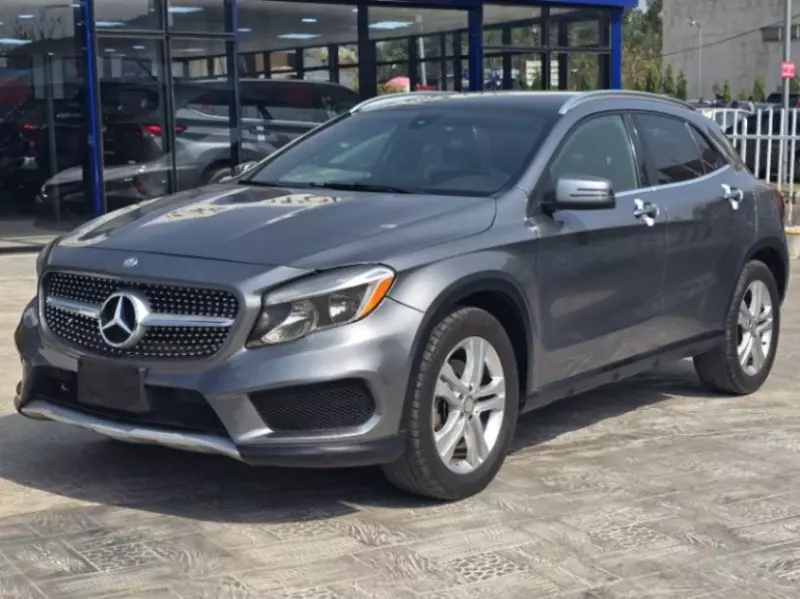 Mercedes-Benz GLA 250   - 2016