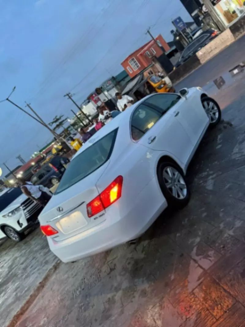 Lexus ES 350   - 2008