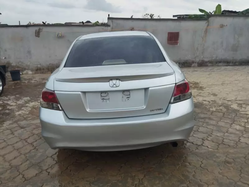 Honda Accord   - 2008