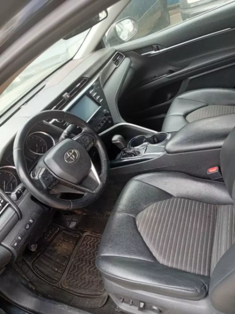 Toyota Camry   - 2019