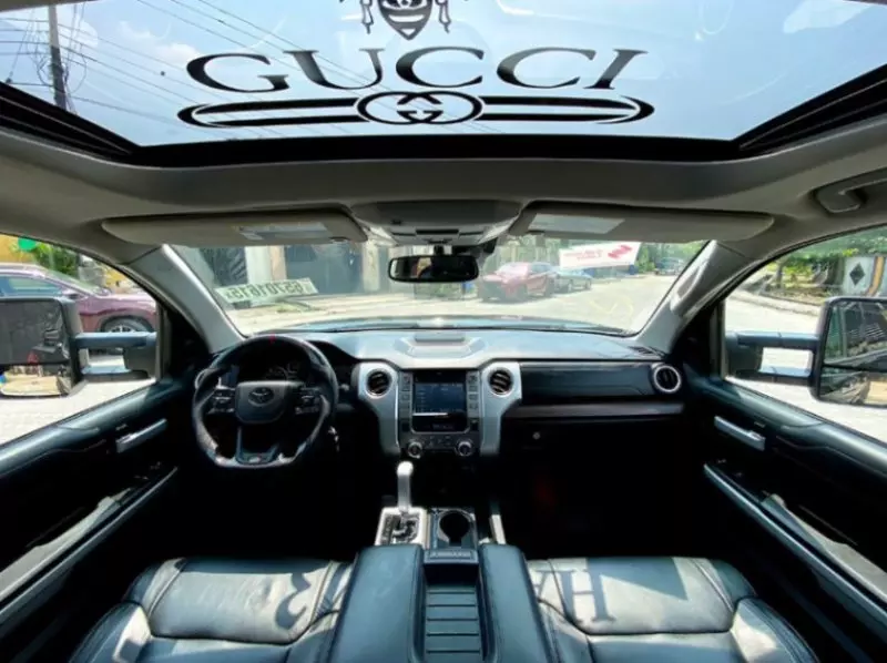 Toyota Tundra   - 2018