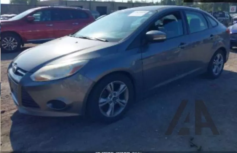 Ford Focus   - 2014