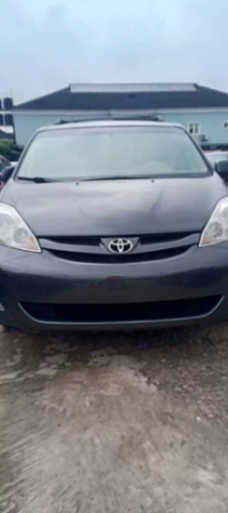 Toyota Sienna   - 2008