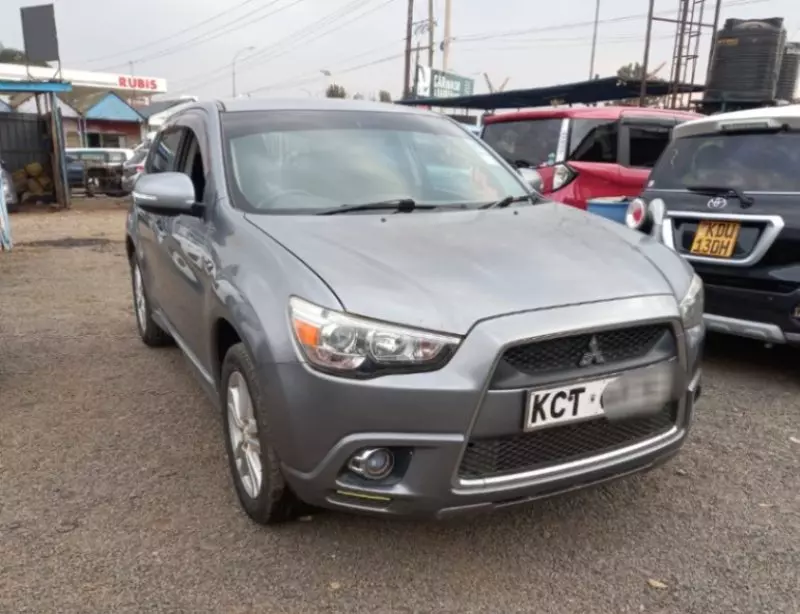 Mitsubishi RVR   - 2012
